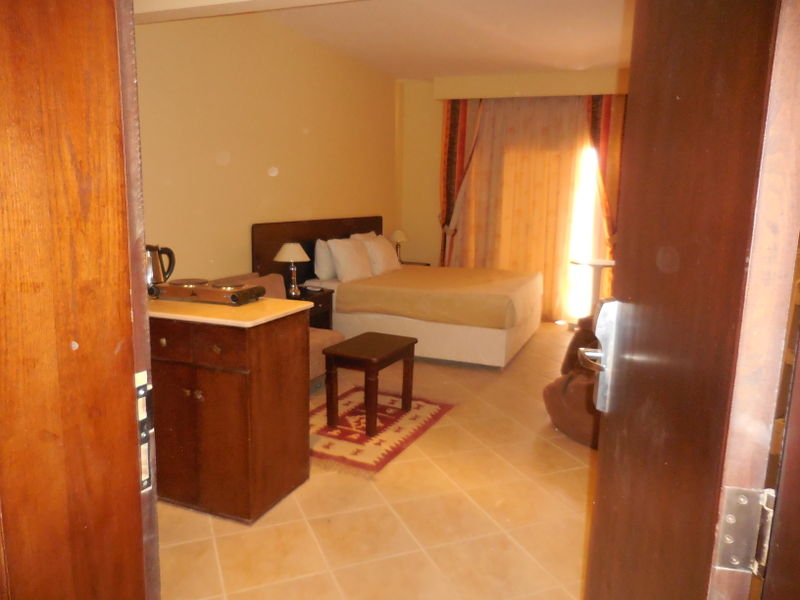 ملف:Gardinia rooms4.JPG